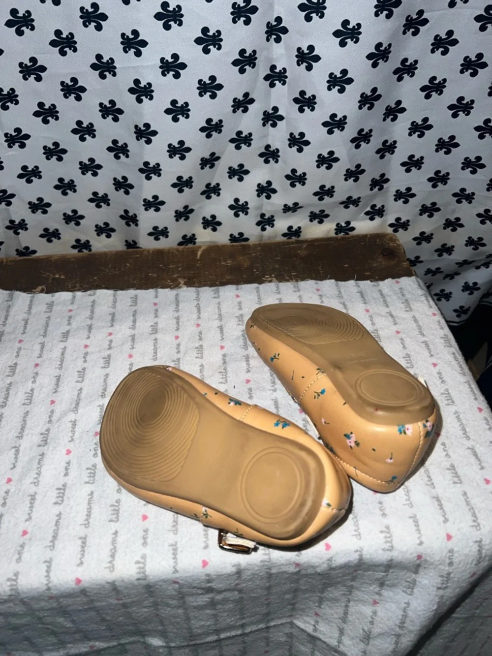 With  wonder Toddler Floral Tan Mary Jane Shoes